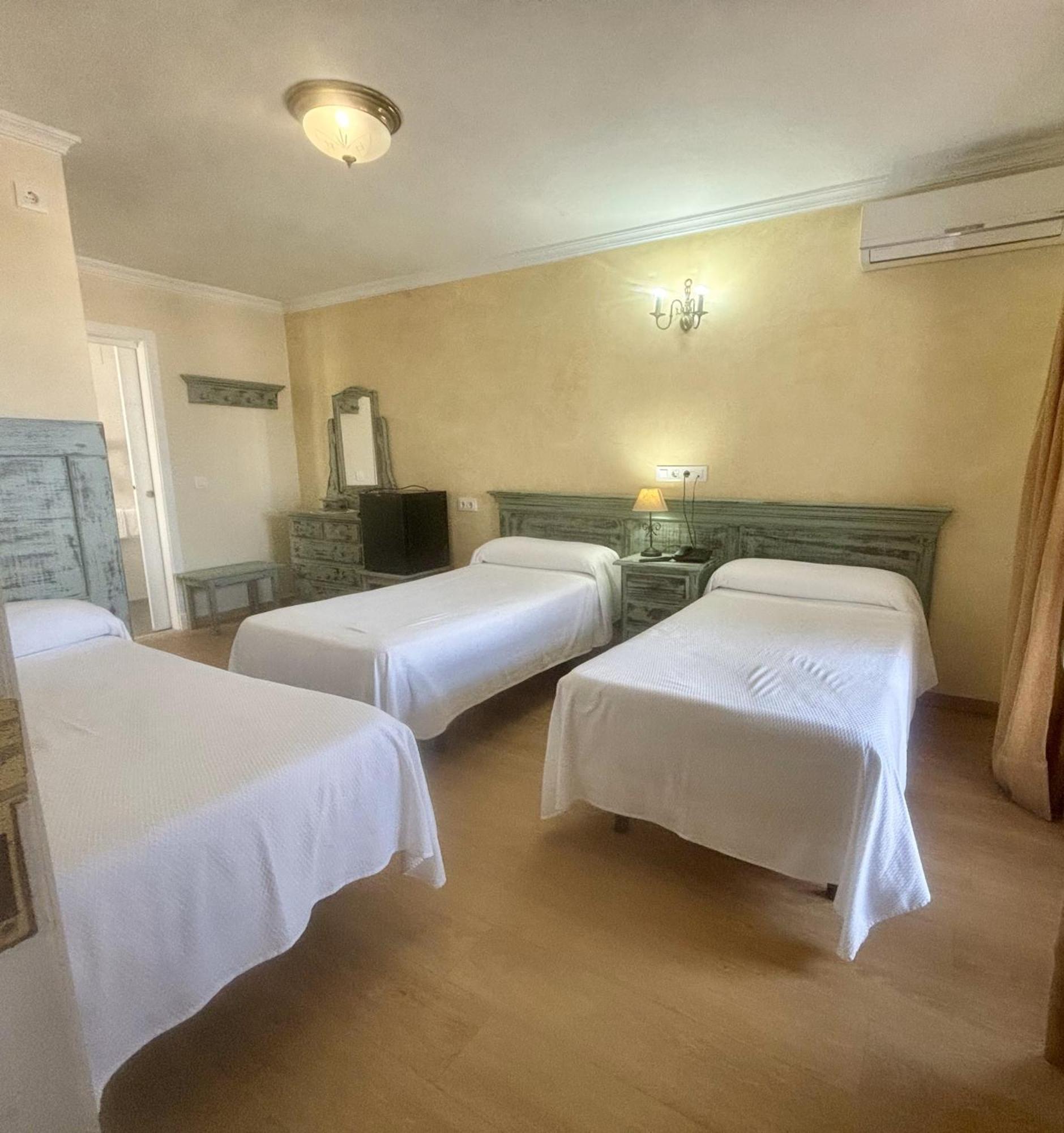 Hotel Чипиона Экстерьер фото