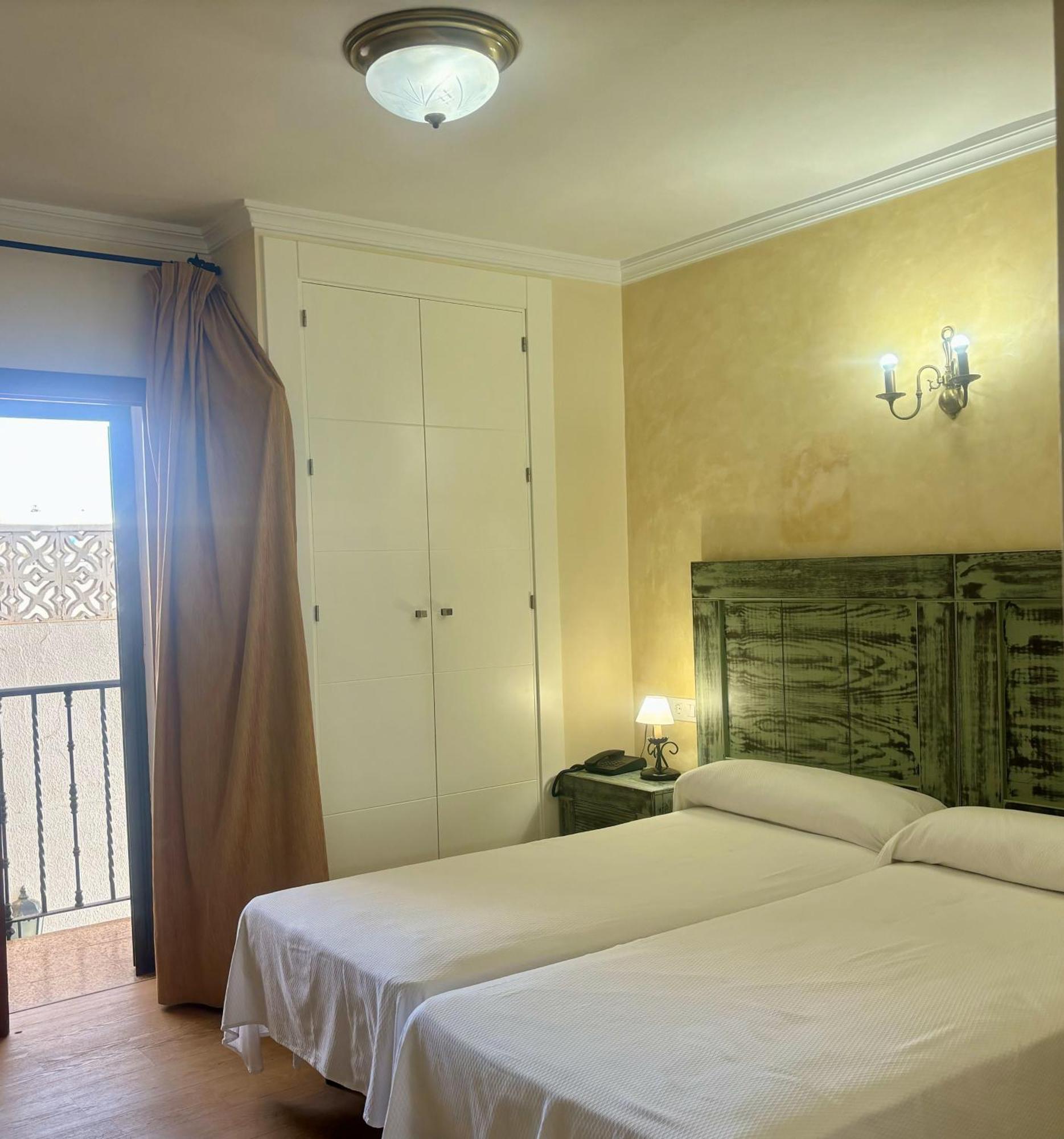 Hotel Чипиона Экстерьер фото
