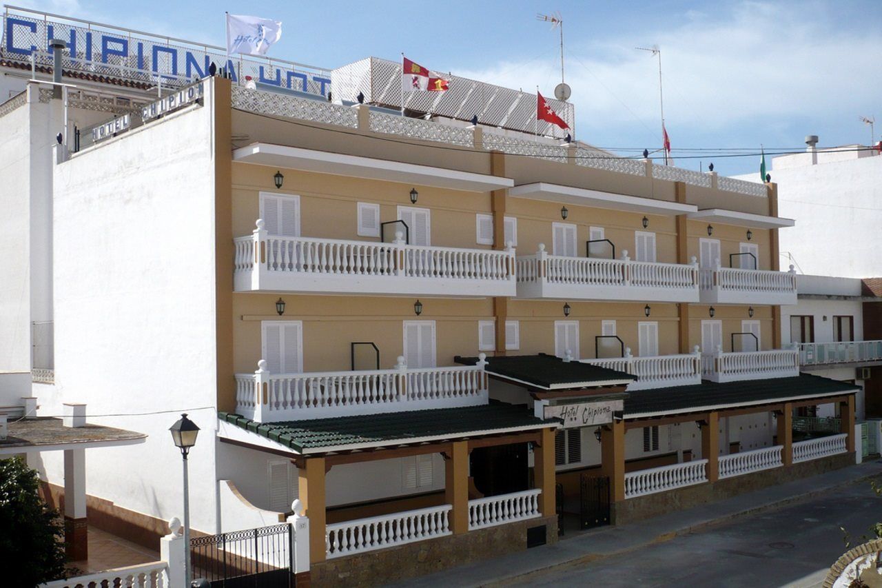 Hotel Чипиона Экстерьер фото